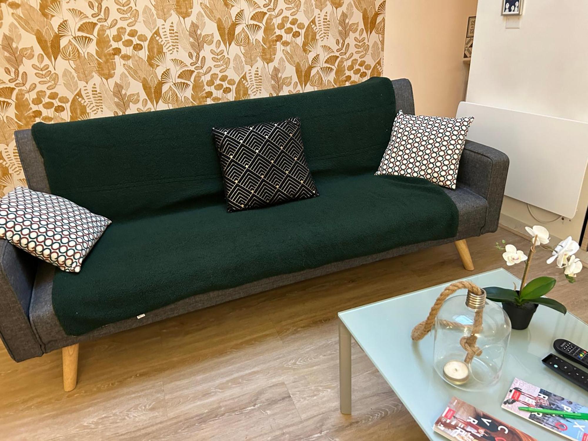 Le Saint-Lazare Appartement Au Calme Intra Muros Avinyon Dış mekan fotoğraf