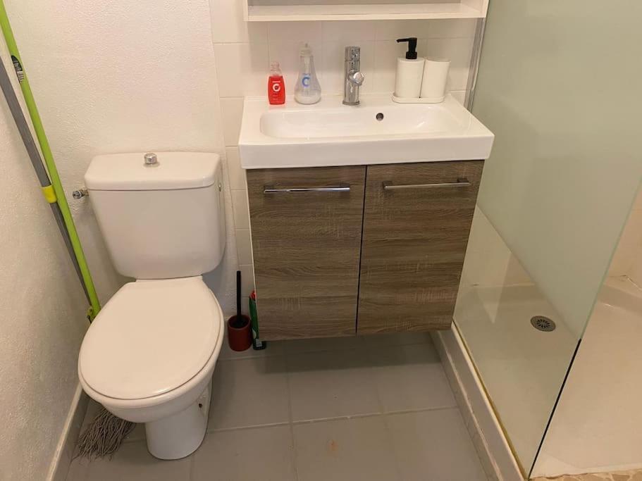 Le Saint-Lazare Appartement Au Calme Intra Muros Avinyon Dış mekan fotoğraf